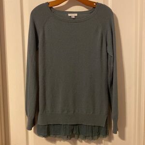 Garnet Hill Women’s Cashmere Shirttail Sweater Size Medium NWOT